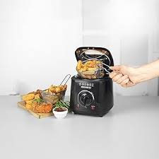 Friteuse Compacte Mini Progress EK2969PBLKVDE - Idéale pour 1 Personne