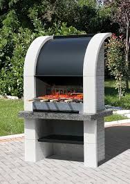 Barbecue en Pierre à Charbon Montreal - La Solution Parfaite pour Vos Grillades