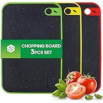 Planche à Découper Antidérapante et Antibactérienne pour un Cuisinier Serein